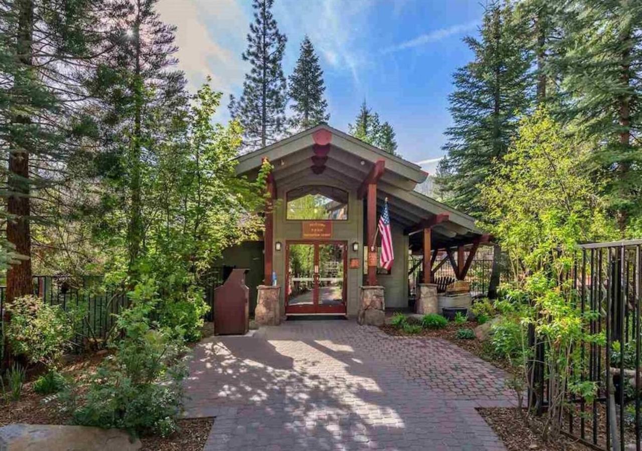 Northstar Resort True Ski In Ski Out Year-Round Hot Tubs Book On Your Mobile For Promo Price Truckee Exterior photo